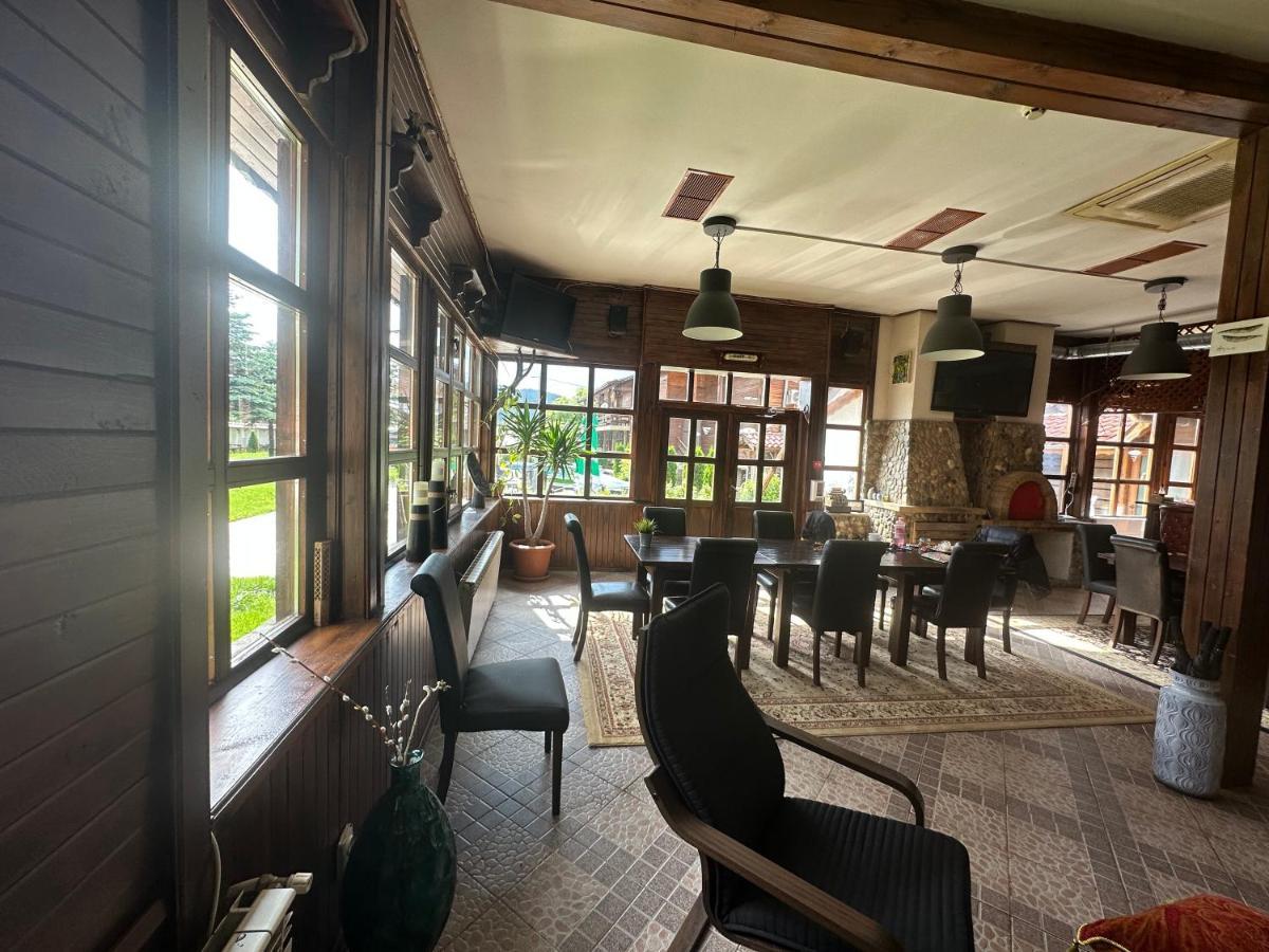 Villa Le Cinema Shiroki Dol 外观 照片